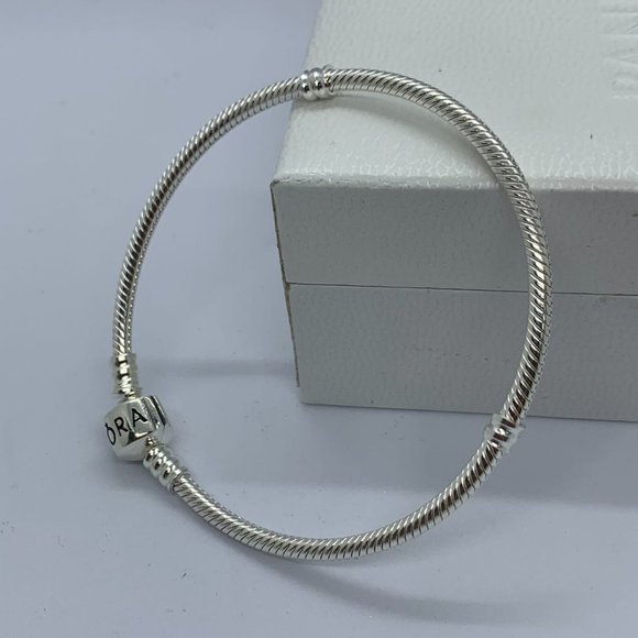 Pandora Moments Snake Chain Bracelet 20cm/7.9inch - Picture 4 of 7
